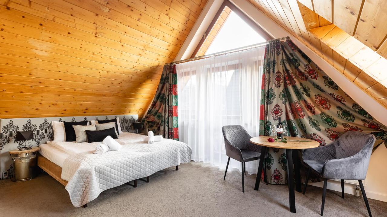 Aparthotel Delta Zakopane Bagian luar foto