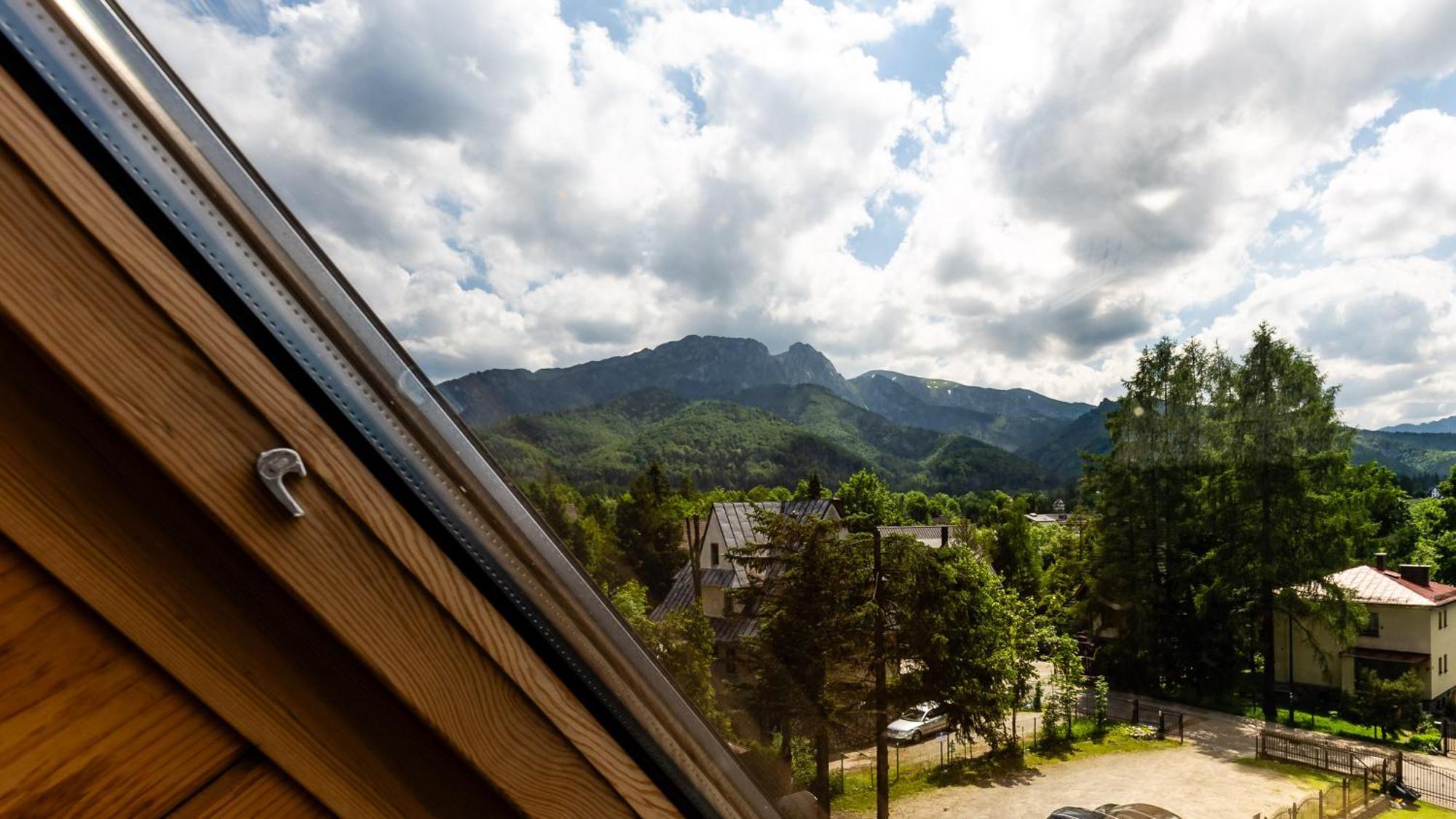 Aparthotel Delta Zakopane Bagian luar foto