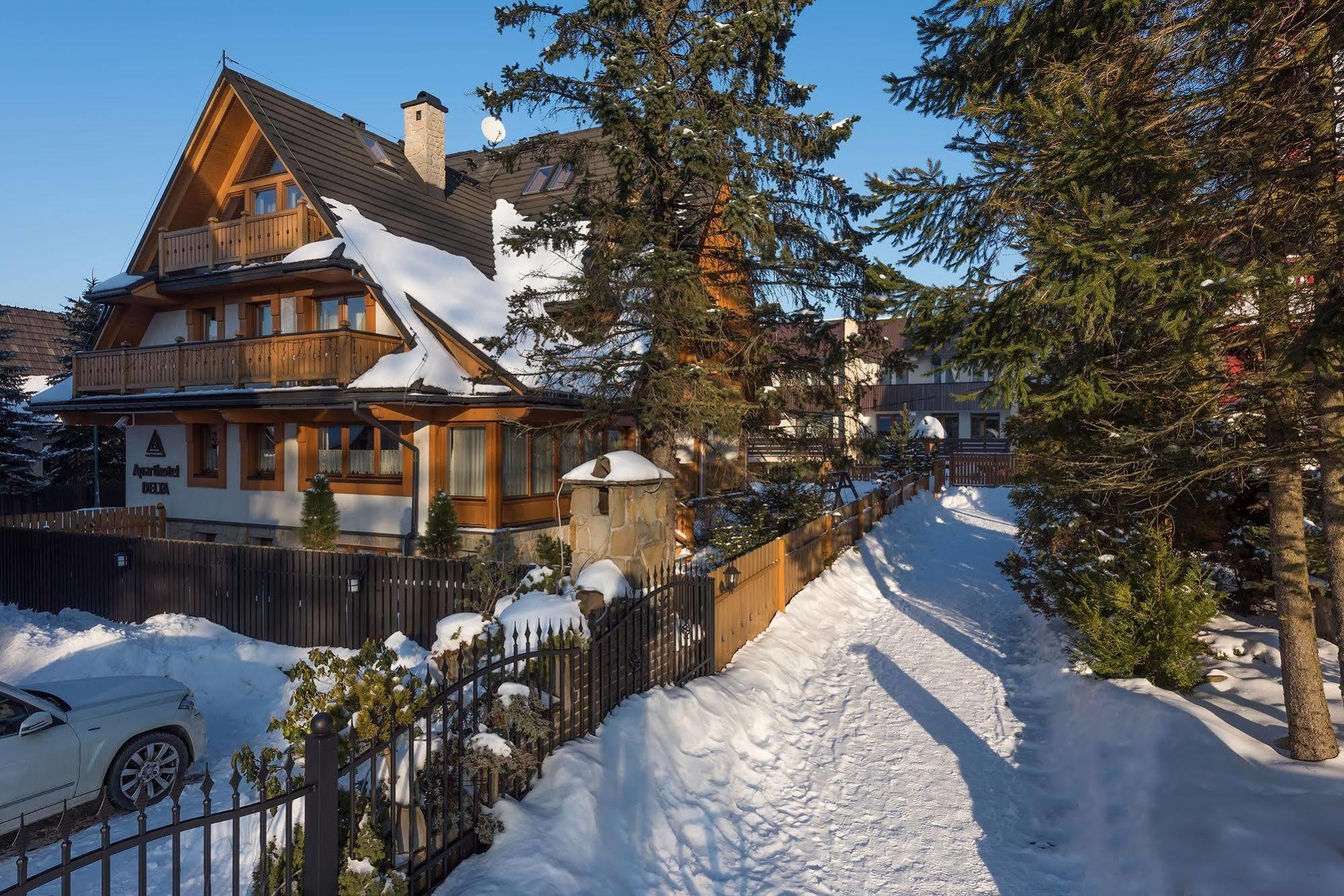 Aparthotel Delta Zakopane Bagian luar foto